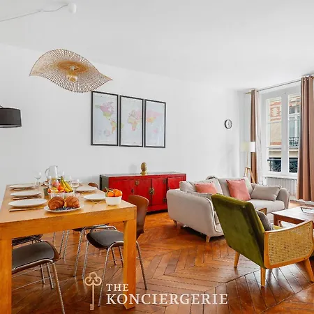 Luxe&terrasse Privee - 2 Bedroom - Centre Appartement Parijs